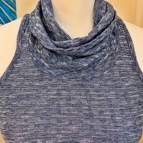 Rue 21 Blue Cowl Neck Crop Tank Top- X-Small - Picture 2 of 6